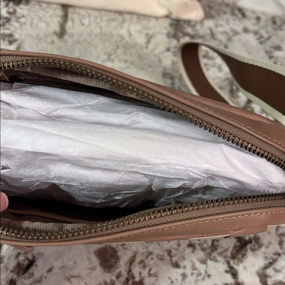 Andar The Devin Checkered Crossbody Bag in Tan and Cream - Picture 6 of 13